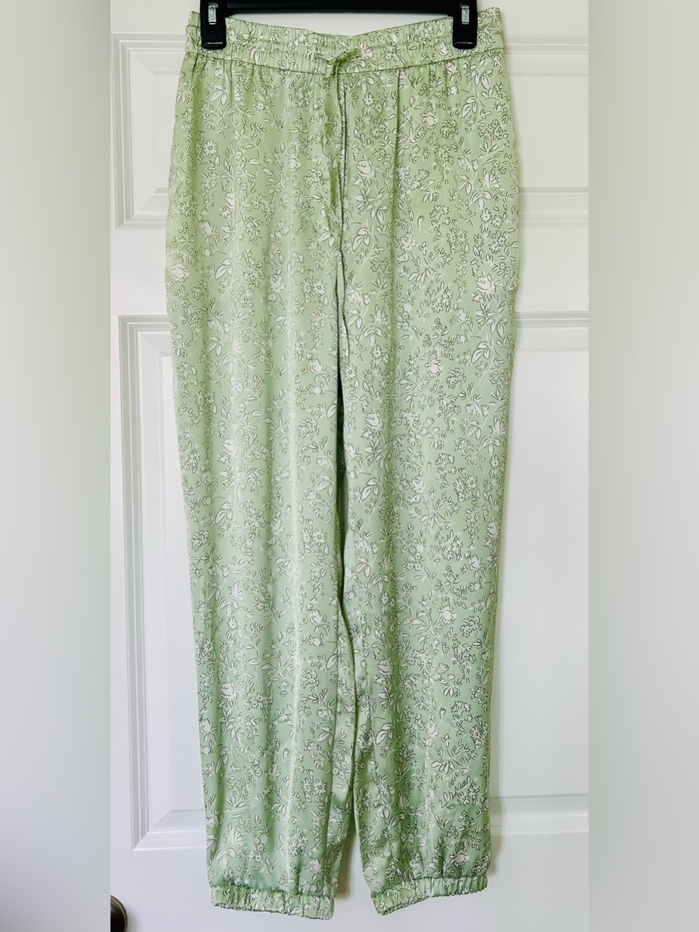 Zara Light Green Floral Drawstring Satin Joggers NWT